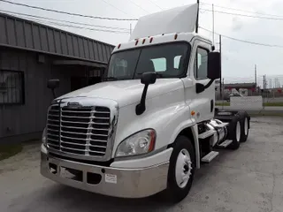2016 Freightliner CASCADIA 125