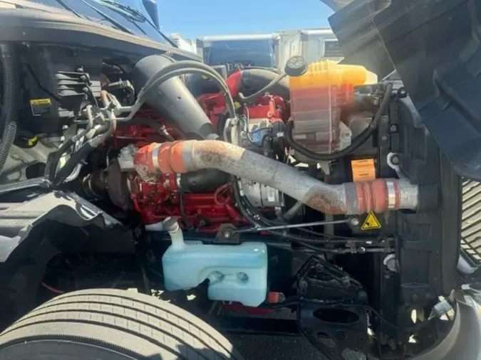 2020 NAVISTAR INTERNATIONAL LT625 SLPR CAB