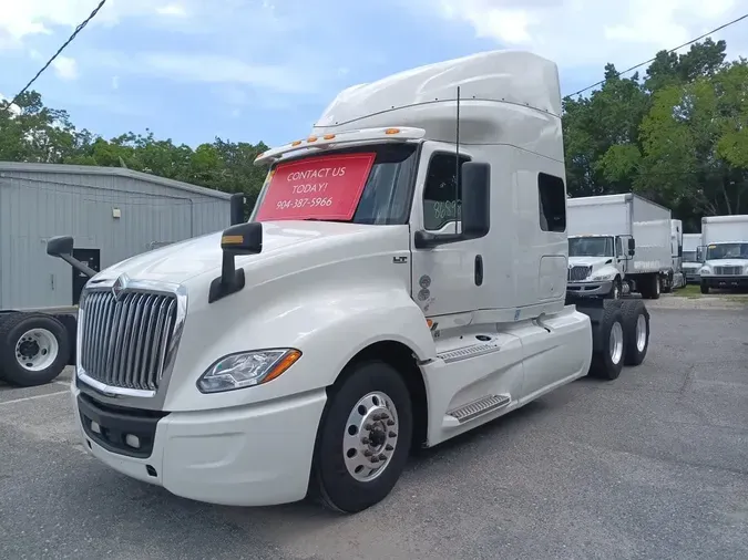 2019 NAVISTAR INTERNATIONAL LT625 SLPR CAB