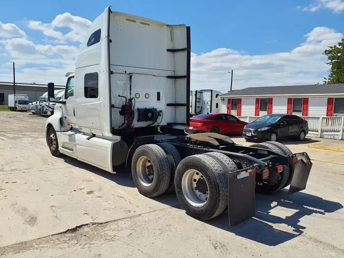 2019 NAVISTAR INTERNATIONAL LT625 SLPR CAB