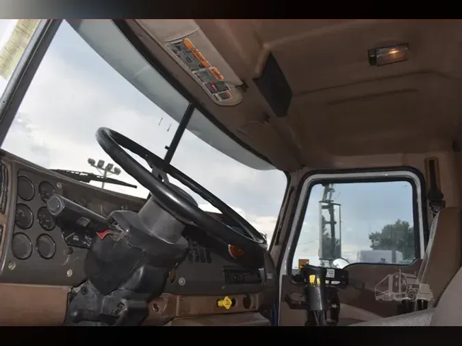 2006 MACK GRANITE CV713