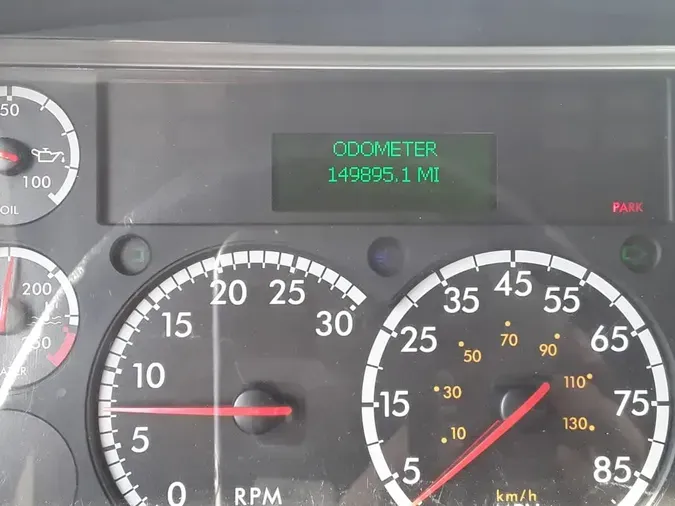 2016 FREIGHTLINER M2 106