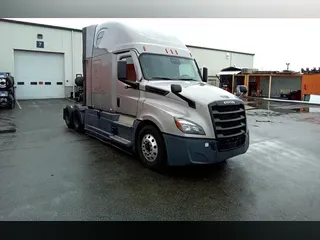 2021 Freightliner Cascadia