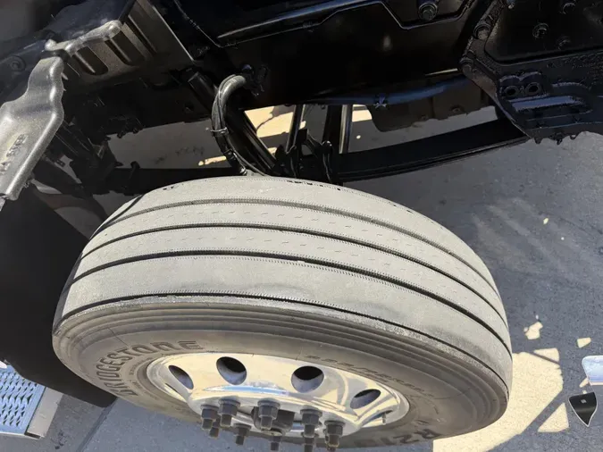 2021 Peterbilt 579b26e93473959f813a2134ad916802afc