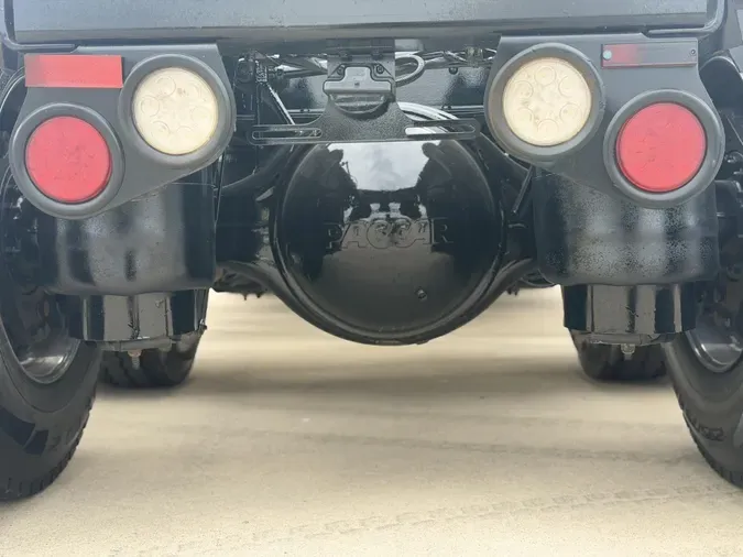 2021 Peterbilt 579b26fa0ce0a160315e2f9aff880dc0534