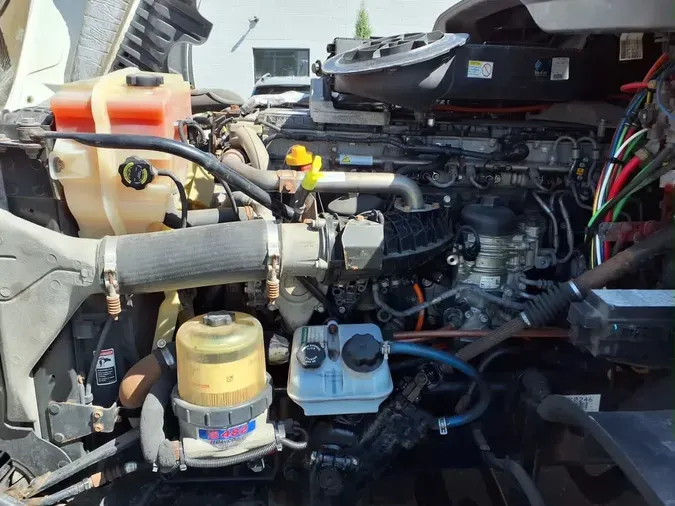 2018 FREIGHTLINER CASCADIA 125