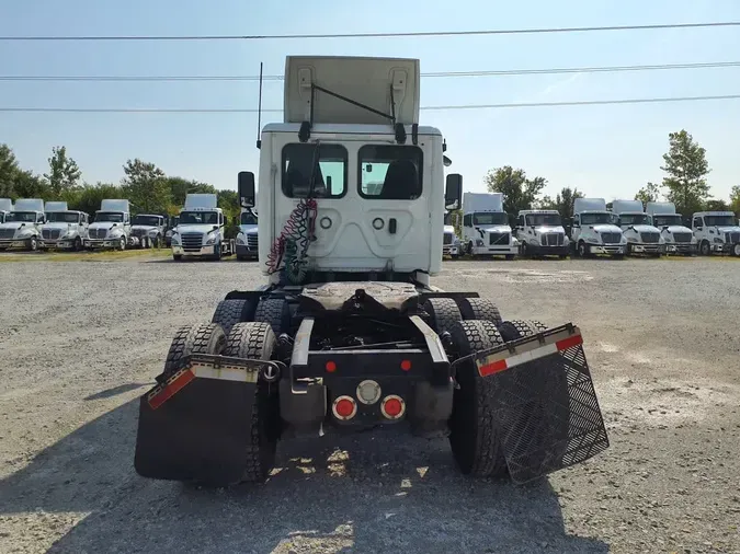 2019 FREIGHTLINER CASCADIA 125