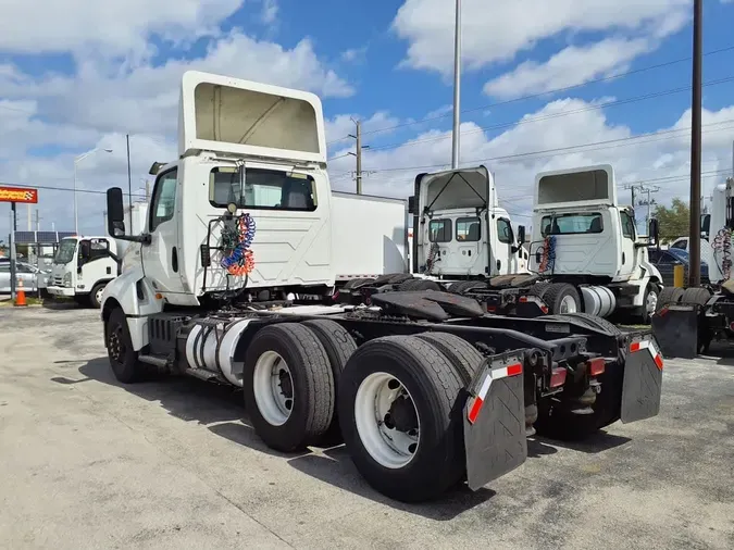 2018 NAVISTAR INTERNATIONAL LT625 DAYCAB T/Ab272997ed9c5d9f3ae5189102ccf3408