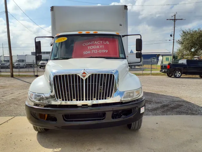 2019 NAVISTAR INTERNATIONAL 4300 LP