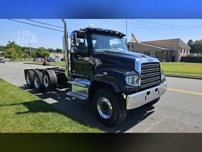 2025 FREIGHTLINER 114SD PLUSb27d47855870d5d50dde3a557df1373c