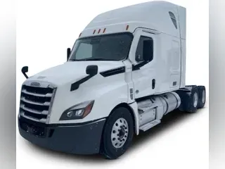 2020 Freightliner Cascadia