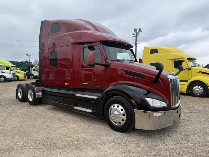 2023 Peterbilt 579