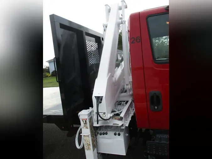 2015 INTERNATIONAL 4300