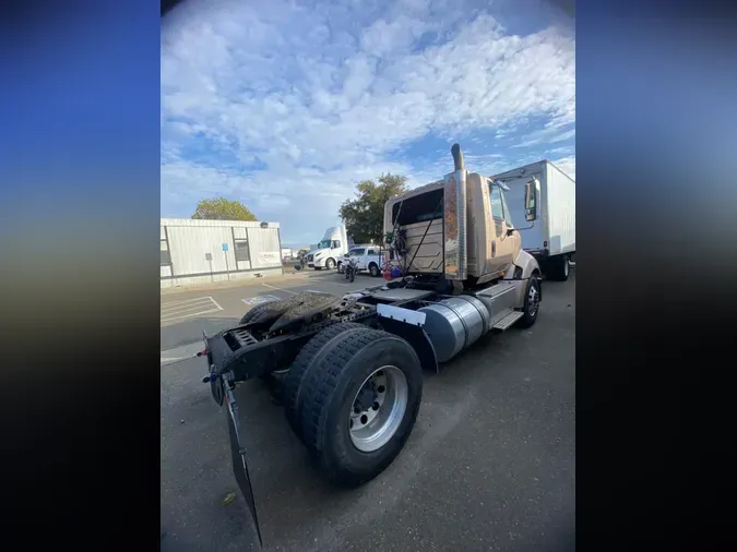 2017 NAVISTAR INTERNATIONAL PROSTAR (4X2)b284ad4975dcabed0d210957ff17c452