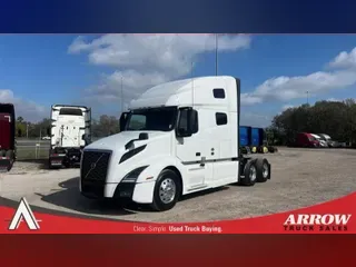 2020 VOLVO VNL760