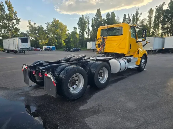 2020 NAVISTAR INTERNATIONAL LT625 DAYCAB T/Ab287c29d03c06a5cee81eda3daa78d4c