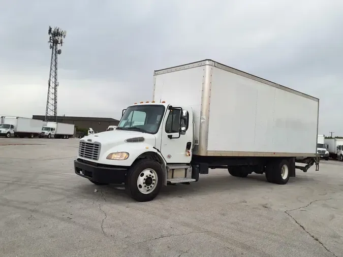 2019 FREIGHTLINER M2 106b289be306752b41afdc68a2145a3e521