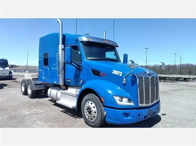 2019 PETERBILT 579