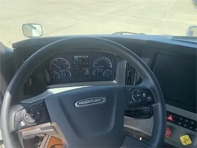 2023 FREIGHTLINER CASCADIA 126