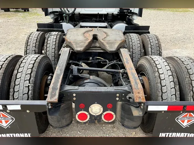 2022 INT LT625 6x4