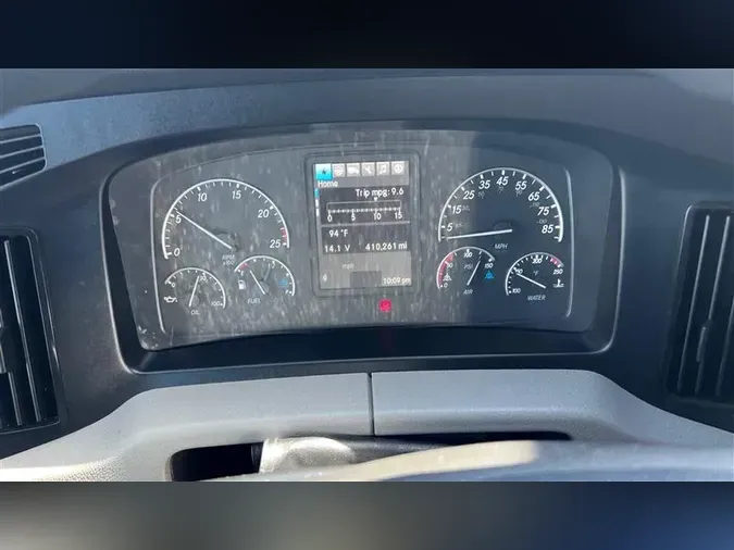 2021 FREIGHTLINER CA126