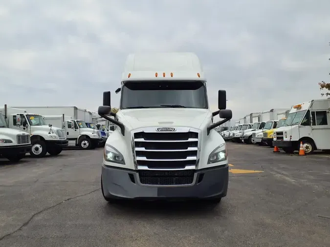 2020 FREIGHTLINER/MERCEDES NEW CASCADIA PX12664