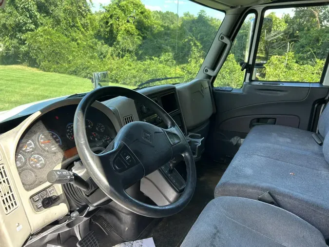 2018 International 4300