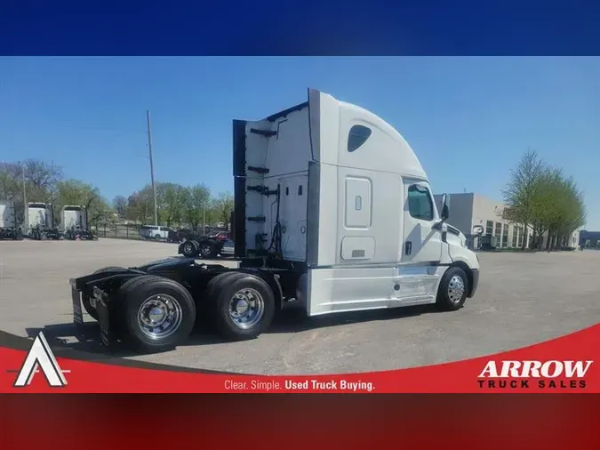 2020 FREIGHTLINER CA126