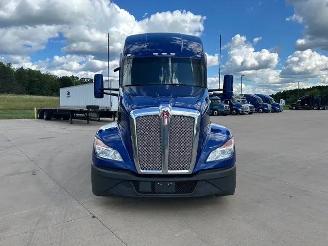 2022 Kenworth T680