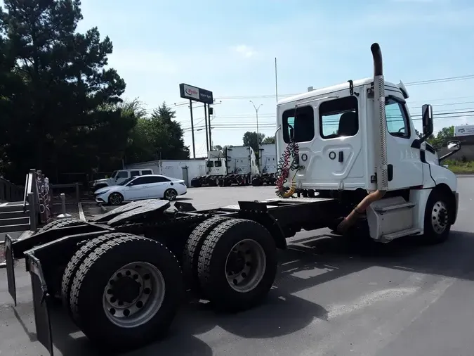 2019 FREIGHTLINER NEW CASCADIA PX12664