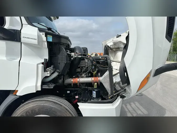 2020 Freightliner Cascadia