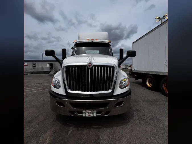 2019 NAVISTAR INTERNATIONAL LT625 DAYCAB T/A