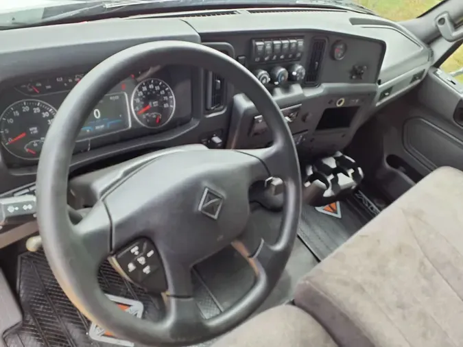 2019 NAVISTAR INTERNATIONAL MV607 (4X2)