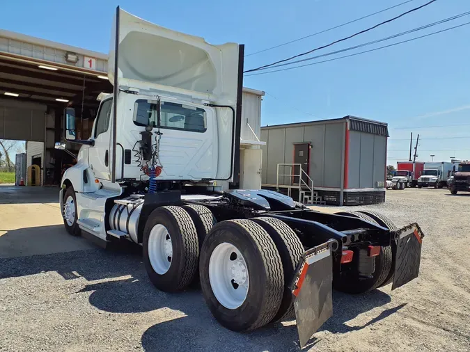 2020 NAVISTAR INTERNATIONAL LT625 DAYCAB T/A