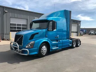 2014 VOLVO VNL64T630