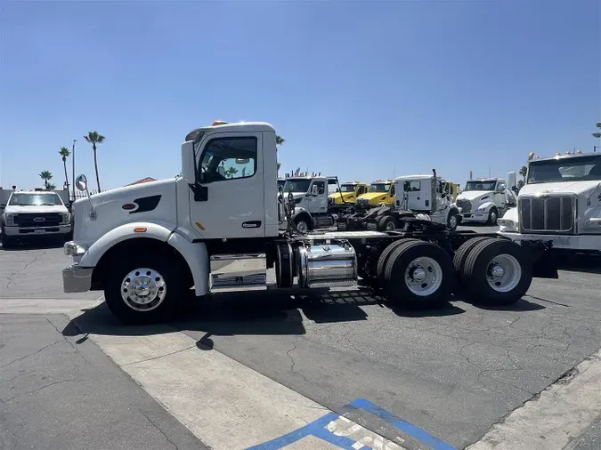 2020 Peterbilt 567