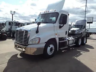 2019 FREIGHTLINER/MERCEDES CASCADIA 125