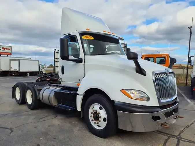 2019 NAVISTAR INTERNATIONAL LT625 DAYCAB T/Ab2b6edc31e6bca4ff21e8c196ea3826d