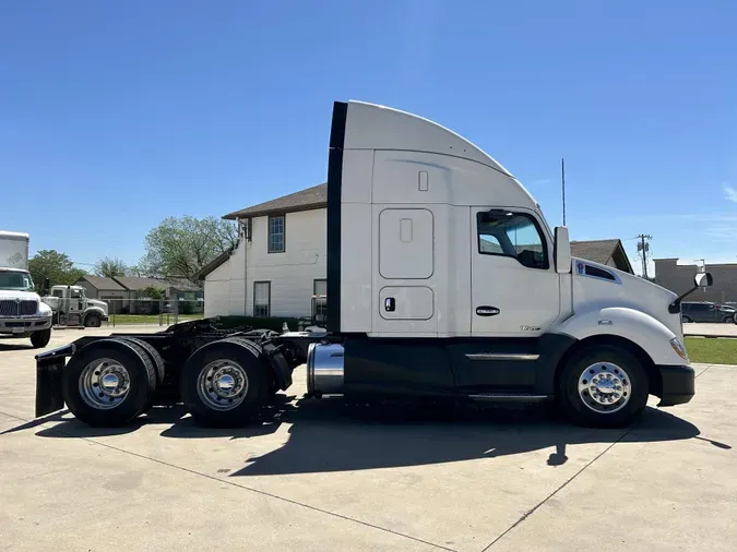 2021 Kenworth T680