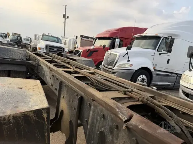 2007 MACK GRANITE CV713