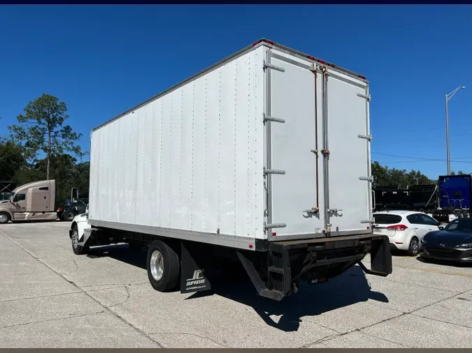 2012 Kenworth T270