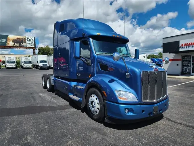 2022 PETERBILT 579