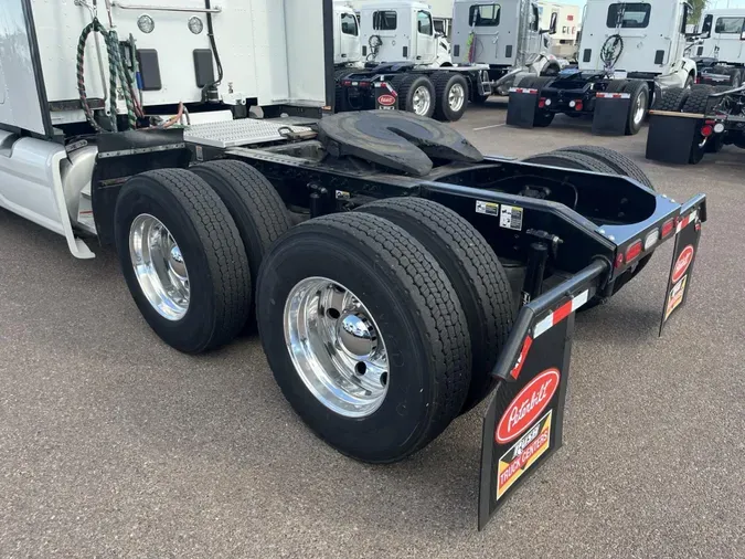 2022 Peterbilt 579