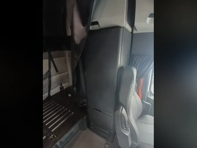 2021 FREIGHTLINER/MERCEDES NEW CASCADIA PX12664