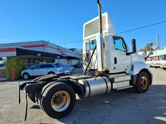 2021 NAVISTAR INTERNATIONAL LT625 DAYCAB S/A