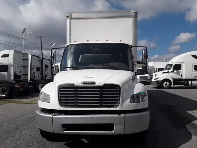 2016 FREIGHTLINER/MERCEDES M2 106