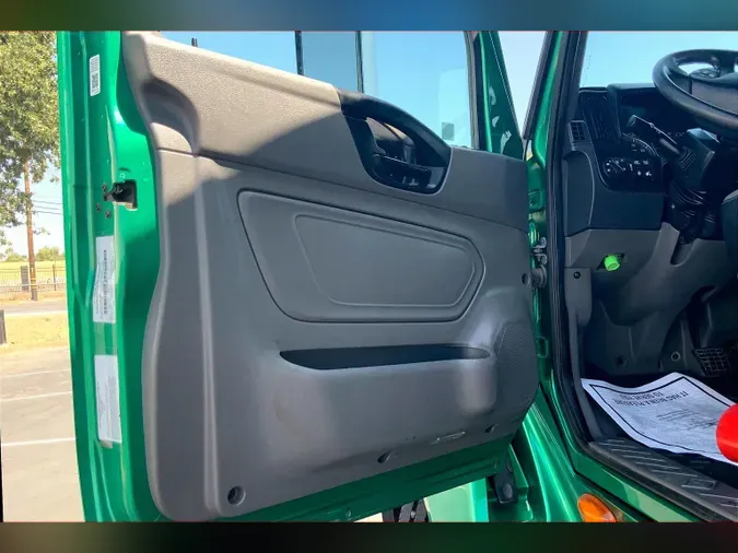 2020 INT LT625 6x4