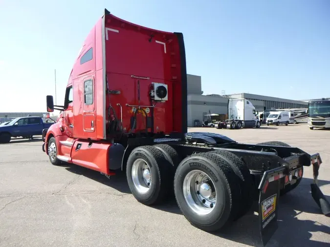 2021 Kenworth T680