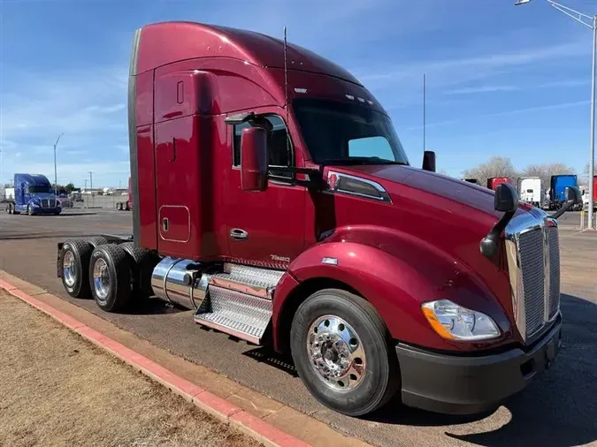 2021 KENWORTH T680