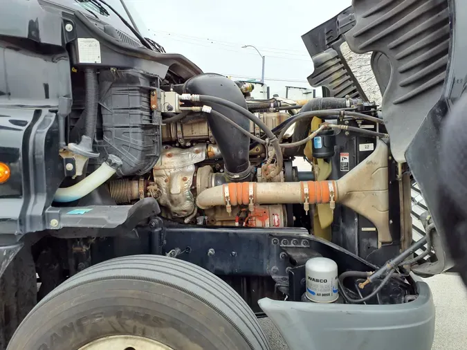 2019 FREIGHTLINER/MERCEDES CASCADIA 125